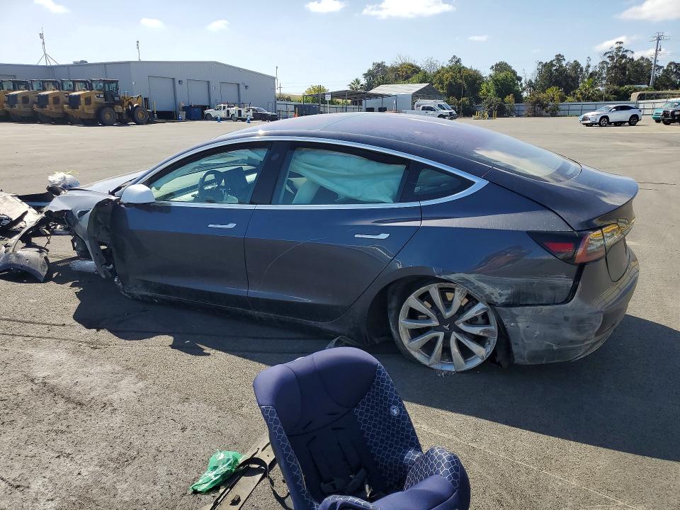 Продаж на аукціоні авто 2018 Tesla Model 3, vin: 5YJ3E1EB0JF182834, номер лоту: 51354446