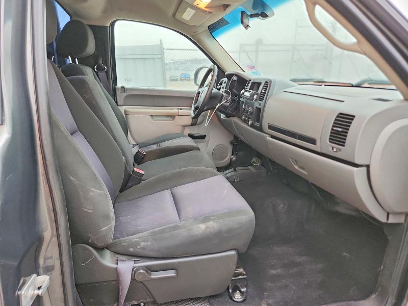 48451926 :رقم المزاد ، 1GCNKPEA5BF170297 vin ، 2011 Chevrolet Silverado مزاد بيع