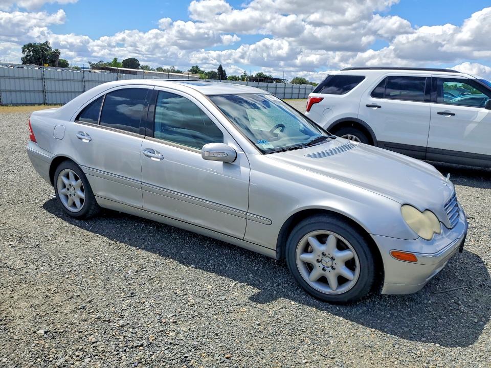 Продажа на аукционе авто 2003 Mercedes-benz C, vin: WDBRF61J63A470885, номер лота: 49641936