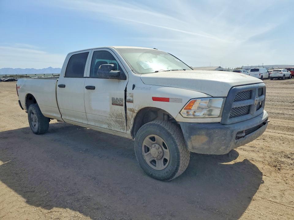 51497326 :رقم المزاد ، 3C6TR5HT8JG204841 vin ، 2018 Ram 2500 مزاد بيع