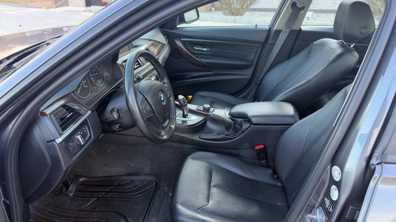 49169326 :رقم المزاد ، WBA3B5C57DF596364 vin ، 2013 Bmw 328 مزاد بيع