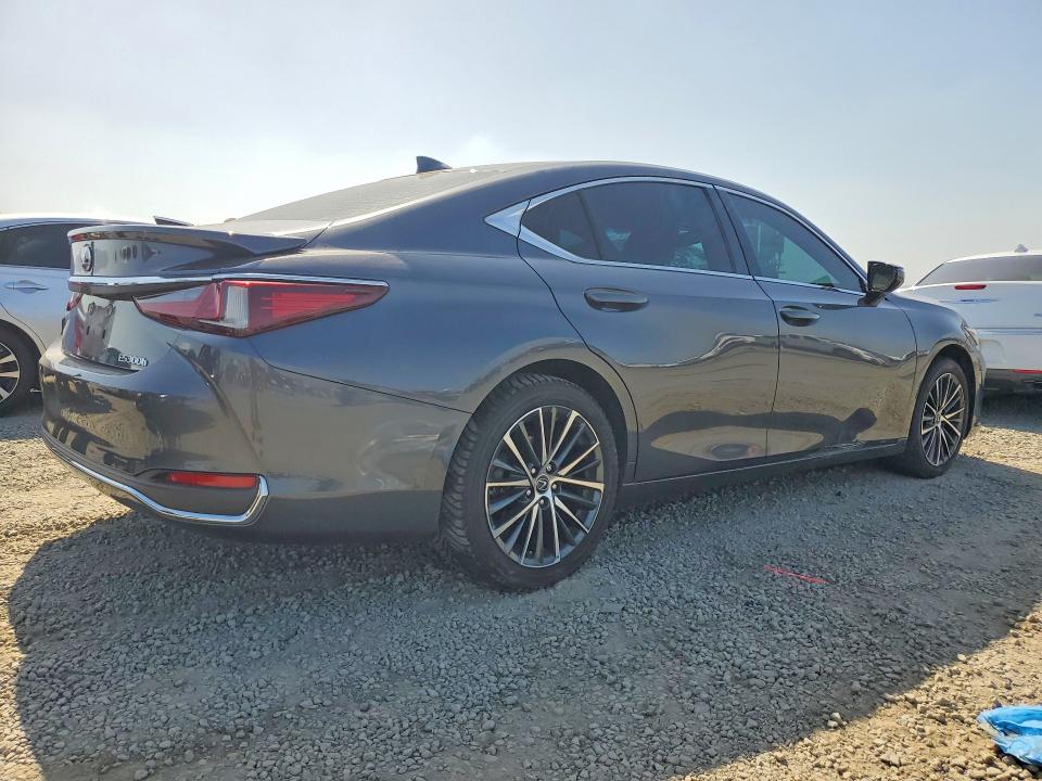 50309216 :رقم المزاد ، 58ADA1C1XPU030526 vin ، 2023 Lexus Es 300h مزاد بيع