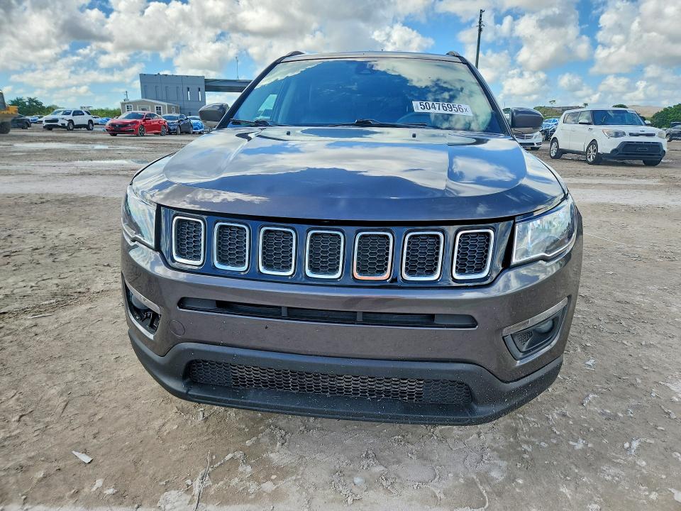 2018 Jeep Compass მანქანა იყიდება აუქციონზე, vin: 3C4NJCCB2JT406805, აუქციონის ნომერი: 50476956