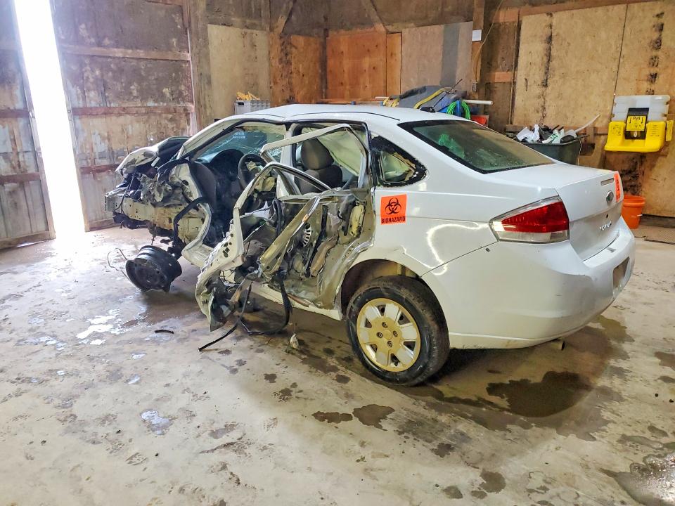 48521746 :رقم المزاد ، 1FAHP34N88W232365 vin ، 2008 Ford Focus مزاد بيع