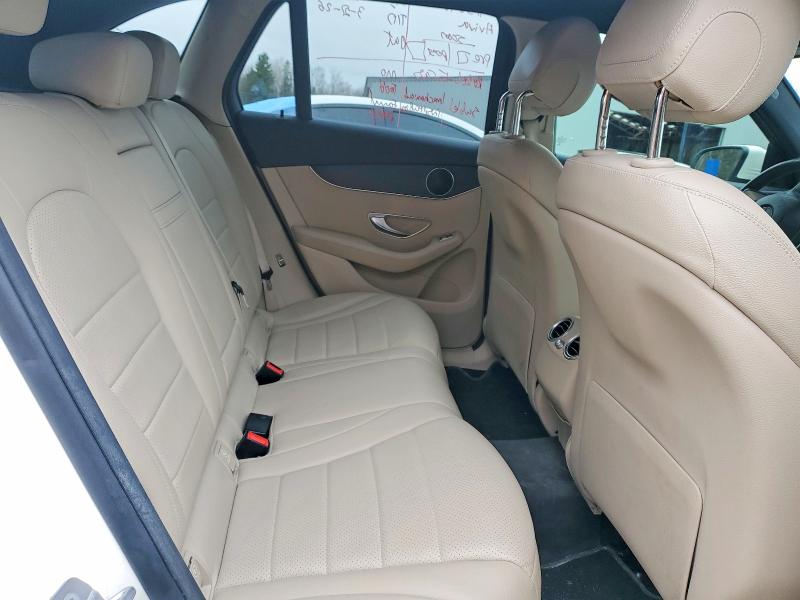 48307866 :رقم المزاد ، WDC0G4KB3JV056725 vin ، 2018 Mercedes-benz Glc مزاد بيع