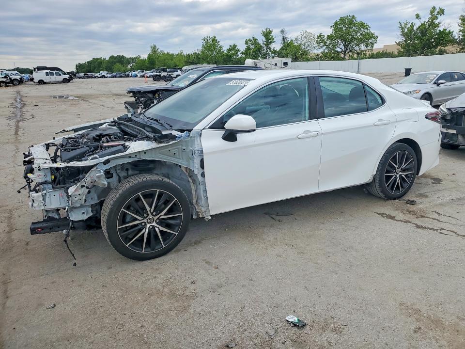 Aukcja sprzedaży 2021 Toyota Camry, vin: 4T1G11AK2MU544737, numer aukcji: 51626416