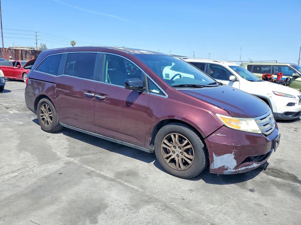 2011 Honda Odyssey მანქანა იყიდება აუქციონზე, vin: 5FNRL5H62BB067840, აუქციონის ნომერი: 49789056