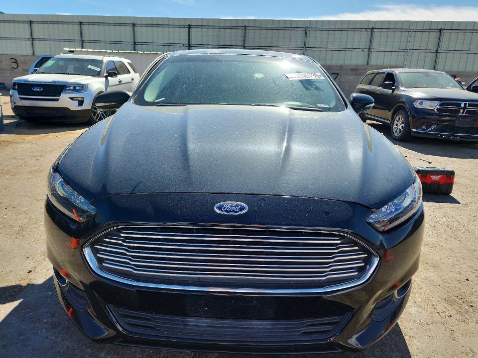 49545796 :رقم المزاد ، 3FA6P0HR1DR292004 vin ، 2013 Ford Fusion Se Fwd مزاد بيع