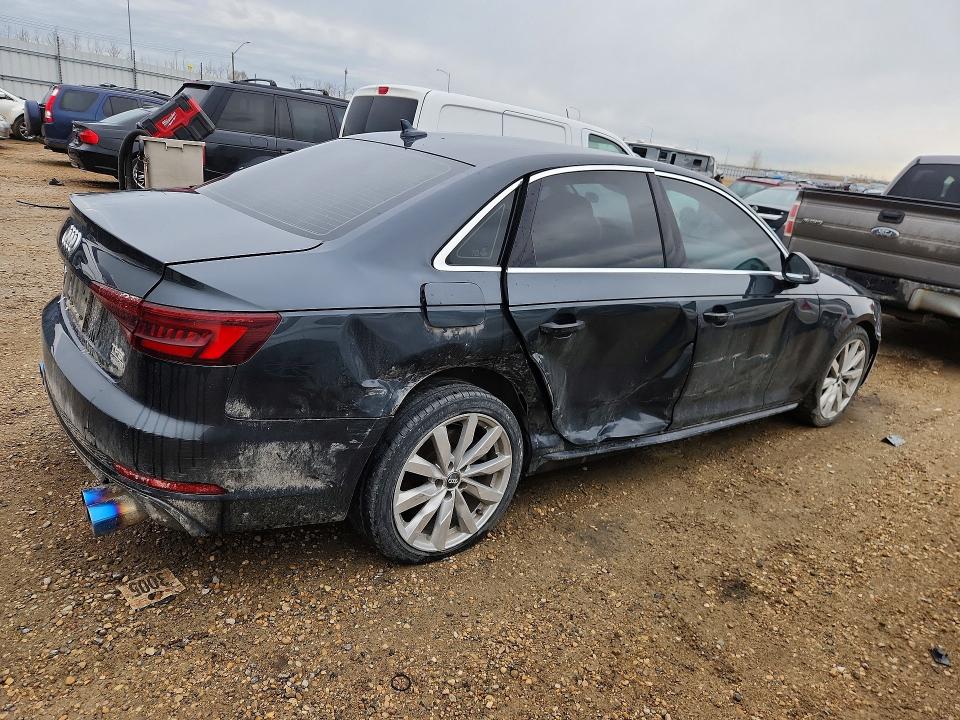 50528806 :رقم المزاد ، WAUANAF41JA142839 vin ، 2018 Audi A4 مزاد بيع