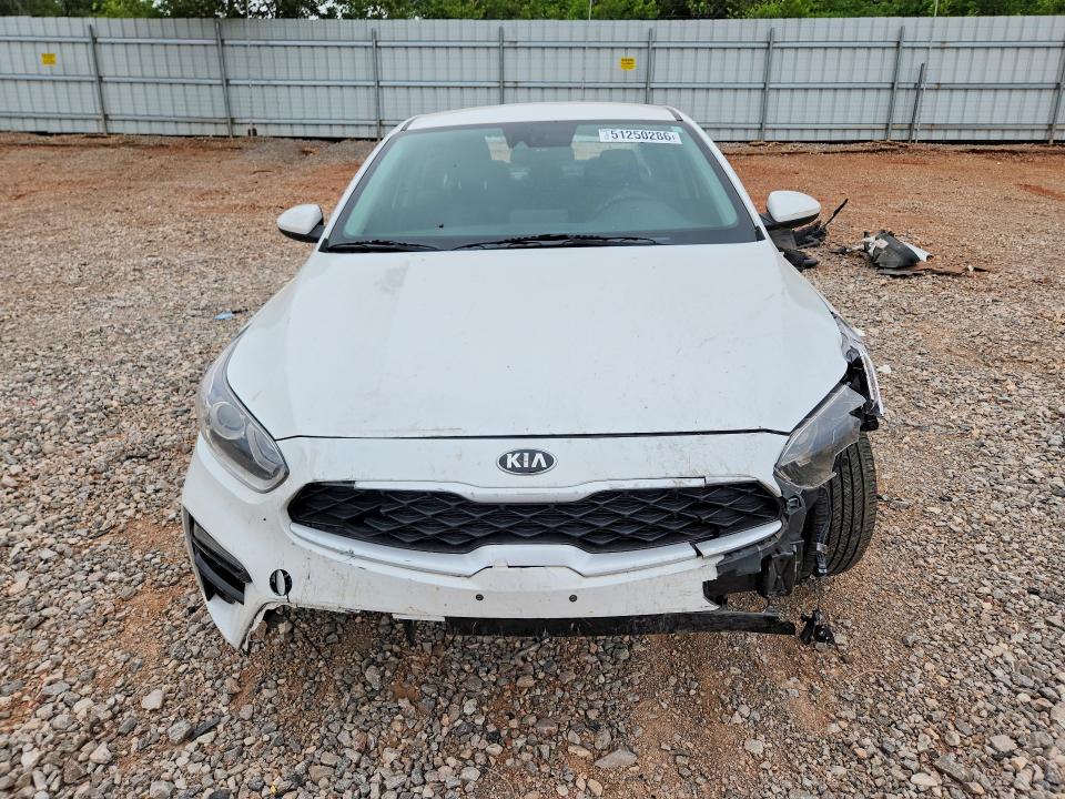 51250286 :رقم المزاد ، 3KPF24AD8ME359980 vin ، 2021 Kia Forte مزاد بيع