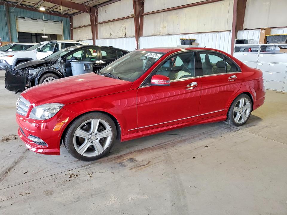 50528346 :رقم المزاد ، WDDGF8BBXBR144170 vin ، 2011 Mercedes-benz C مزاد بيع