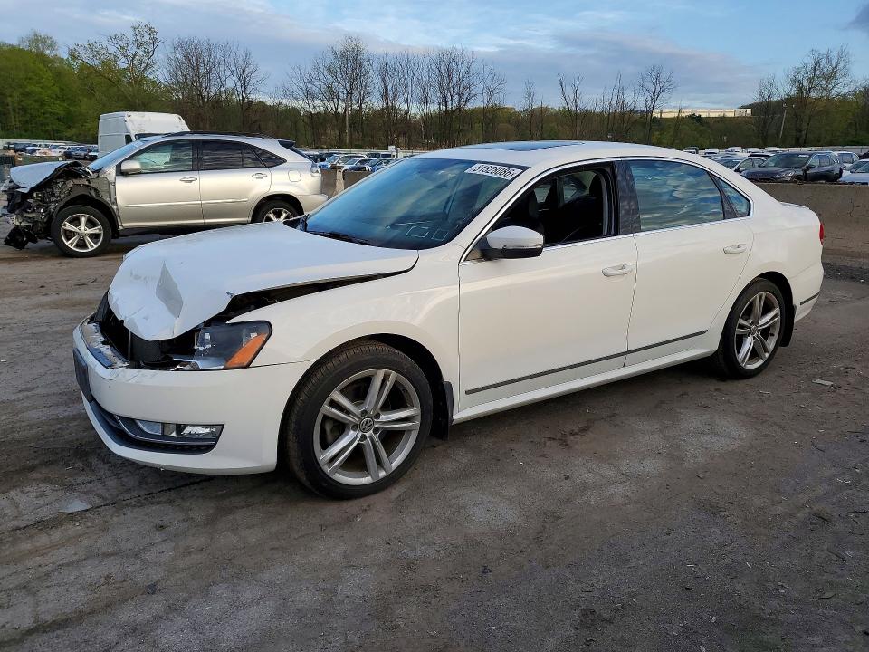 Продажа на аукционе авто 2015 Volkswagen Passat, vin: 1VWCT7A31FC062940, номер лота: 51328086
