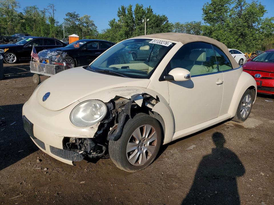 51133276 :رقم المزاد ، 3VWPG31Y58M413361 vin ، 2008 Volkswagen New Beetle مزاد بيع
