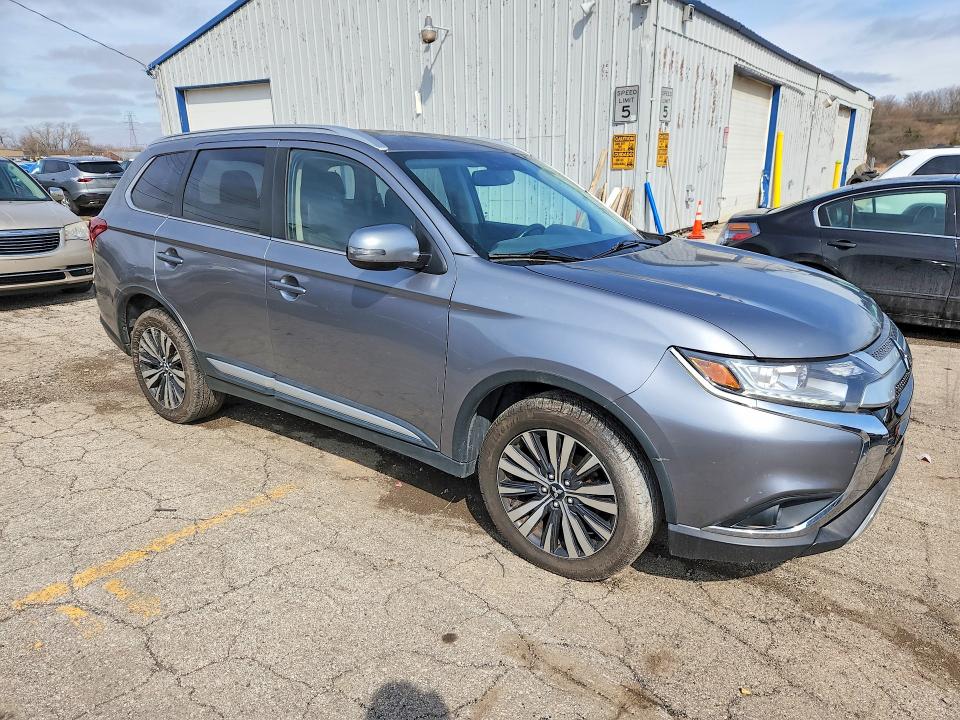Продаж на аукціоні авто 2019 Mitsubishi Outlander, vin: JA4AZ3A39KZ039442, номер лоту: 79185785