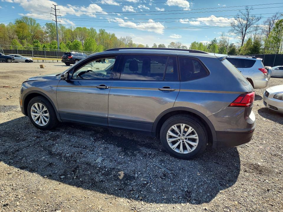 2018 Volkswagen Tiguan მანქანა იყიდება აუქციონზე, vin: 3VV0B7AX4JM094995, აუქციონის ნომერი: 48921356