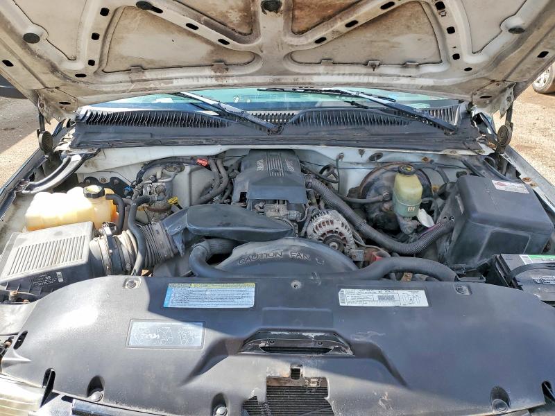 48600396 :رقم المزاد ، 1GCEK19V3YE205637 vin ، 2000 Chevrolet Silverado مزاد بيع