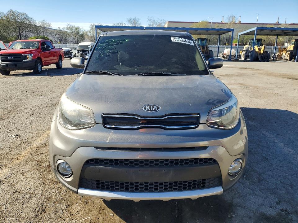 50993456 :رقم المزاد ، KNDJP3A55J7513474 vin ، 2018 Kia Soul مزاد بيع
