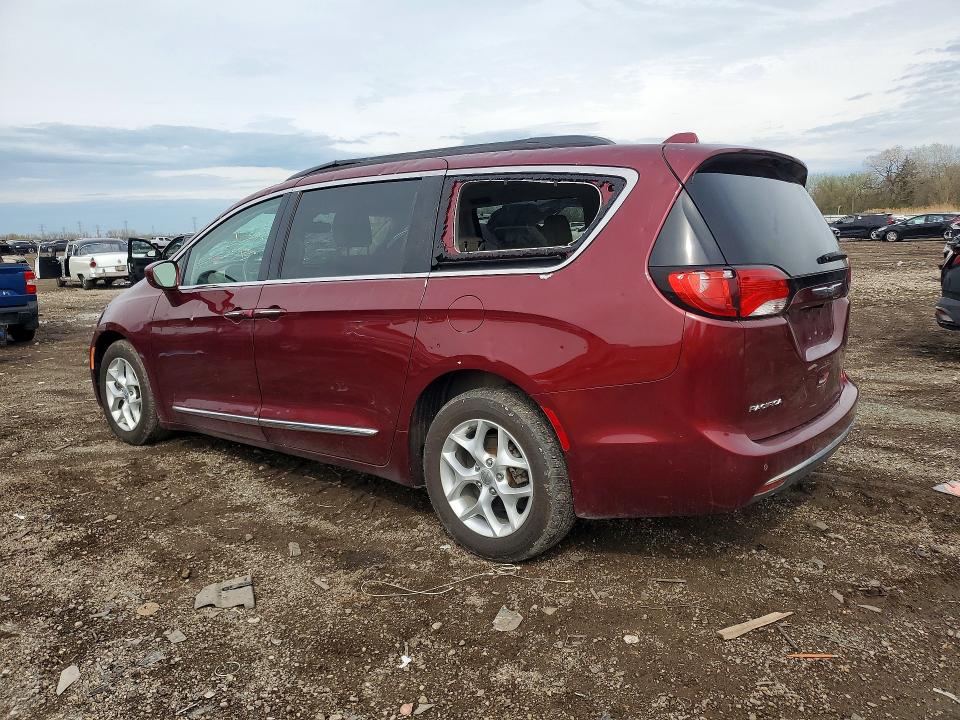 50290956 :رقم المزاد ، 2C4RC1BG3HR584393 vin ، 2017 Chrysler Pacifica مزاد بيع