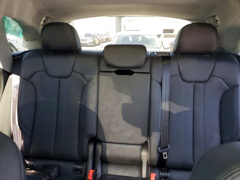 48525906 :رقم المزاد ، WA1BNAFY9J2043054 vin ، 2018 Audi Q5 مزاد بيع