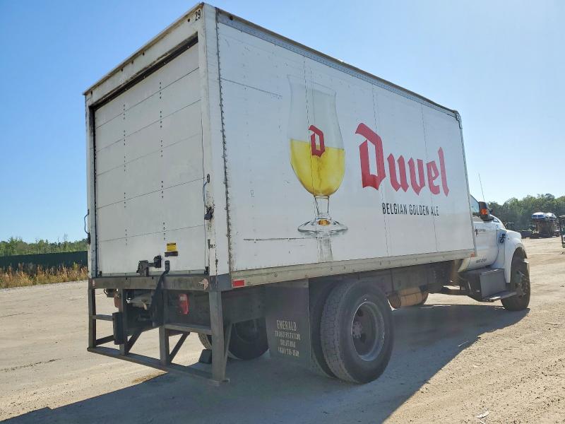 50243986 :رقم المزاد ، 1FDPF6AYAGDA01512 vin ، 2016 Ford F650 مزاد بيع