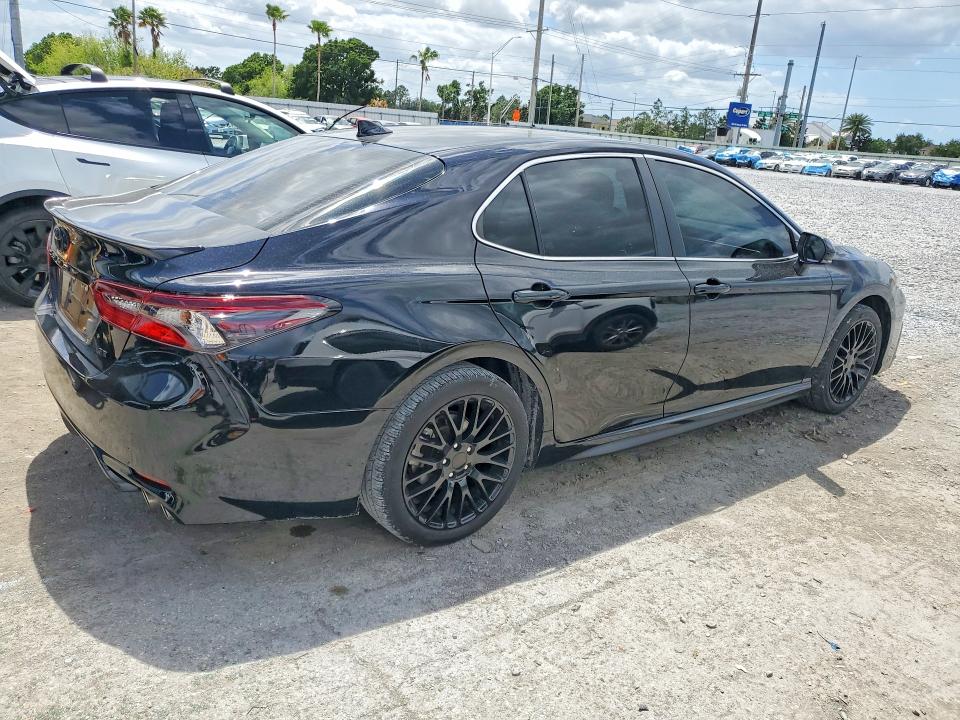 2023 Toyota Camry მანქანა იყიდება აუქციონზე, vin: 4T1T11AK8PU770848, აუქციონის ნომერი: 49323446