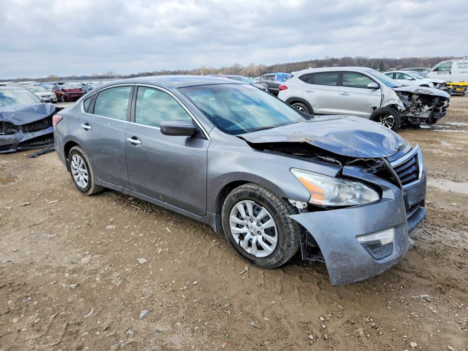 Продажа на аукционе авто 2015 Nissan Altima, vin: 1N4AL3AP4FN873423, номер лота: 47895536