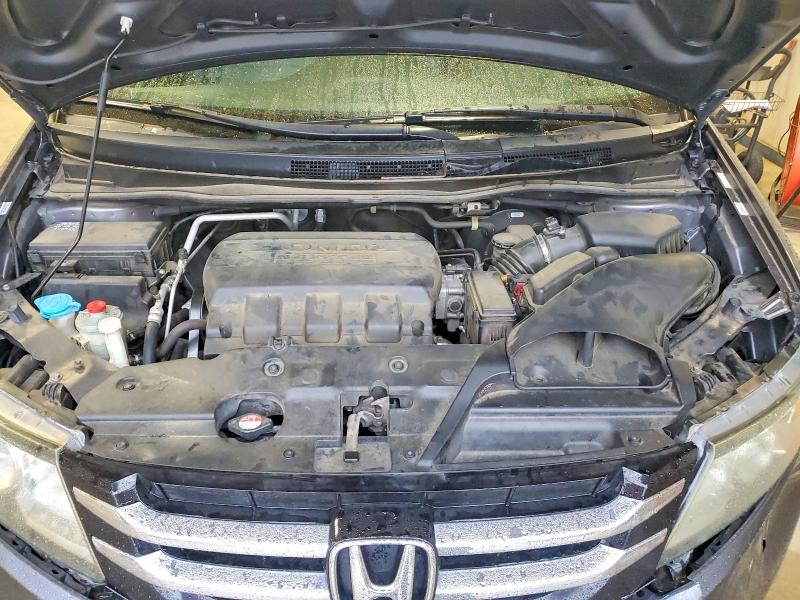 51016106 :رقم المزاد ، 5FNRL5H48FB127205 vin ، 2015 Honda Odyssey مزاد بيع