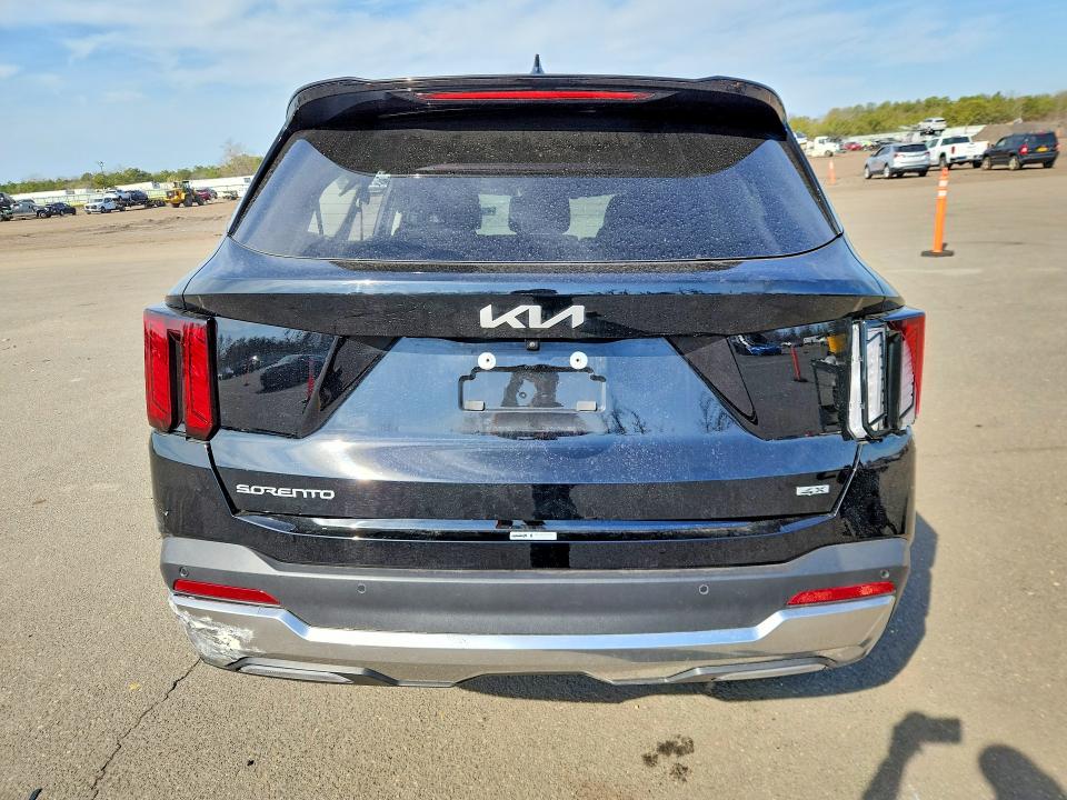 Продажа на аукционе авто 2024 Kia Sorento, vin: 5XYRLDJC6RG281243, номер лота: 49873866