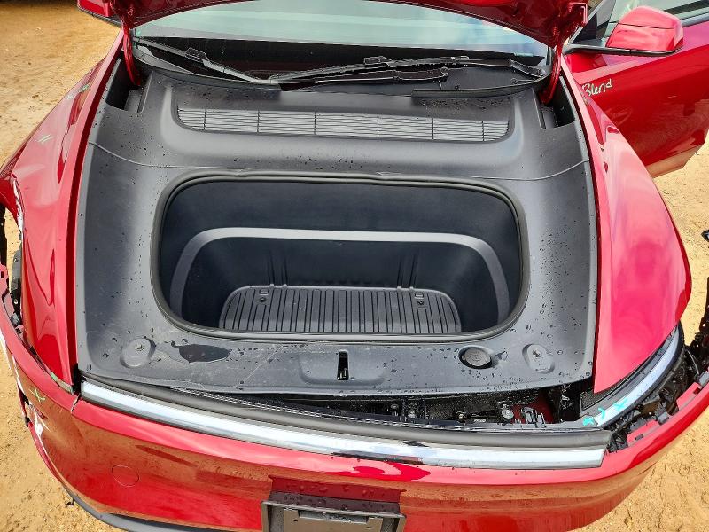 Продажа на аукционе авто 2026 Tesla Model Y, vin: 7SAYGDEEXTA633721, номер лота: 50767386