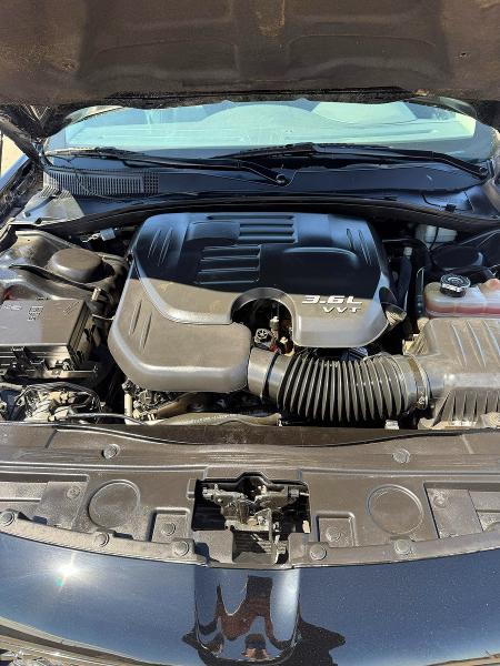 Продажа на аукционе авто 2015 Chrysler 300, vin: 2C3CCAAG0FH785943, номер лота: 51132526