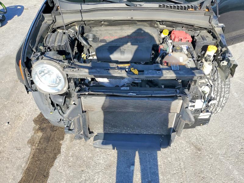 49288206 :رقم المزاد ، ZACCJABBXJPH96685 vin ، 2018 Jeep Renegade مزاد بيع