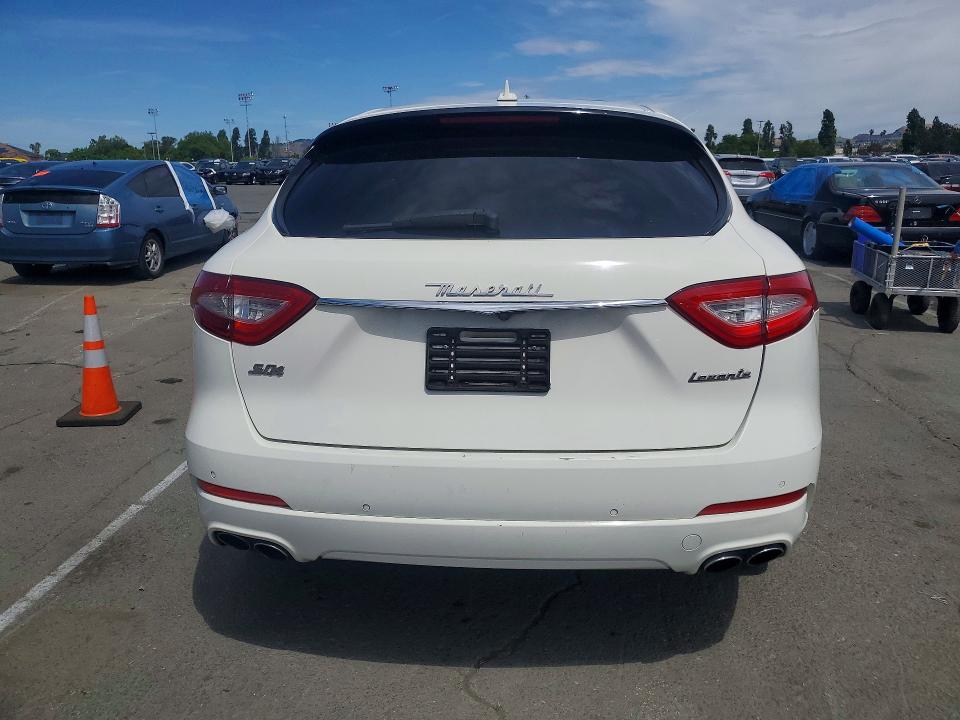 Продажа на аукционе авто 2020 Maserati Levante, vin: ZN661YUA9LX344817, номер лота: 48843096
