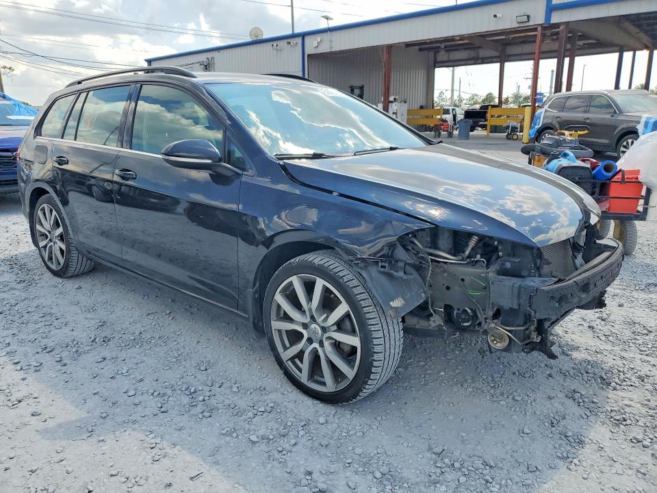 51437366 :رقم المزاد ، 3VWCA7AU6FM515401 vin ، 2015 Volkswagen Golf Sportwagen مزاد بيع