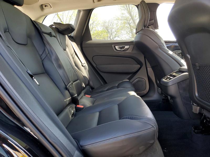 51633906 :رقم المزاد ، YV4M12RM8T1414428 vin ، 2026 Volvo Xc60 مزاد بيع