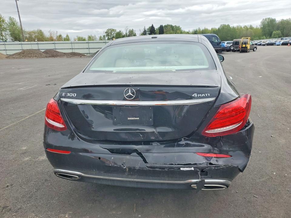 Продажа на аукционе авто 2017 Mercedes-benz E, vin: WDDZF4KBXHA226909, номер лота: 51192886