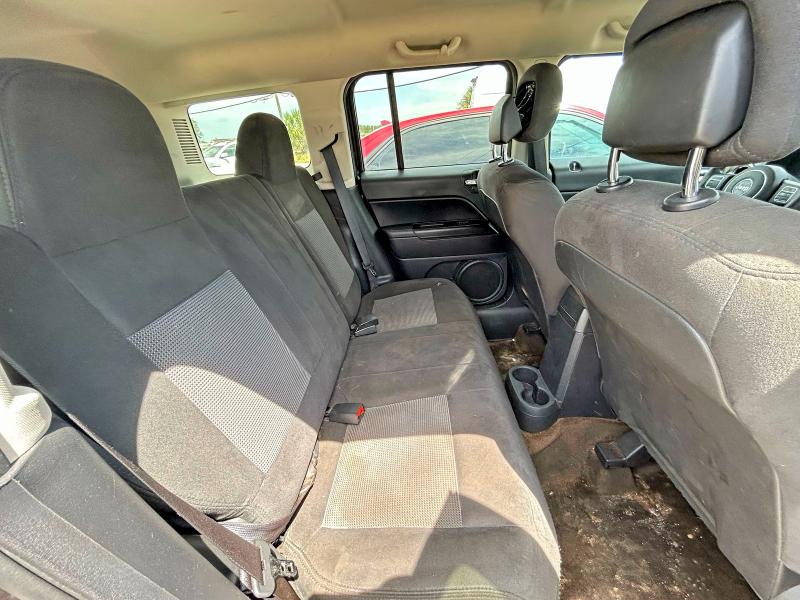 52239246 :رقم المزاد ، 1C4NJPBA6FD264391 vin ، 2015 Jeep Patriot مزاد بيع