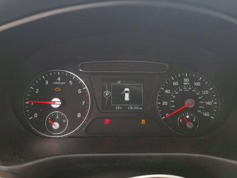 47350286 :رقم المزاد ، 5XYPGDA38HG263093 vin ، 2017 Kia Sorento مزاد بيع