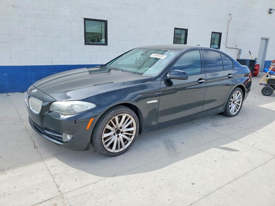 2011 Bmw 550 მანქანა იყიდება აუქციონზე, vin: WBAFR9C5XBC599323, აუქციონის ნომერი: 49585086
