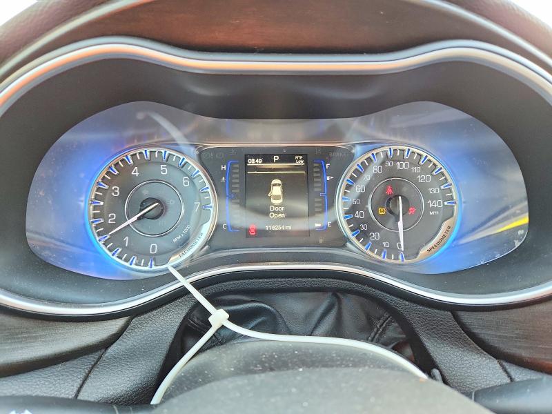 2015 Chrysler 200 მანქანა იყიდება აუქციონზე, vin: 1C3CCCAB0FN636052, აუქციონის ნომერი: 49764486
