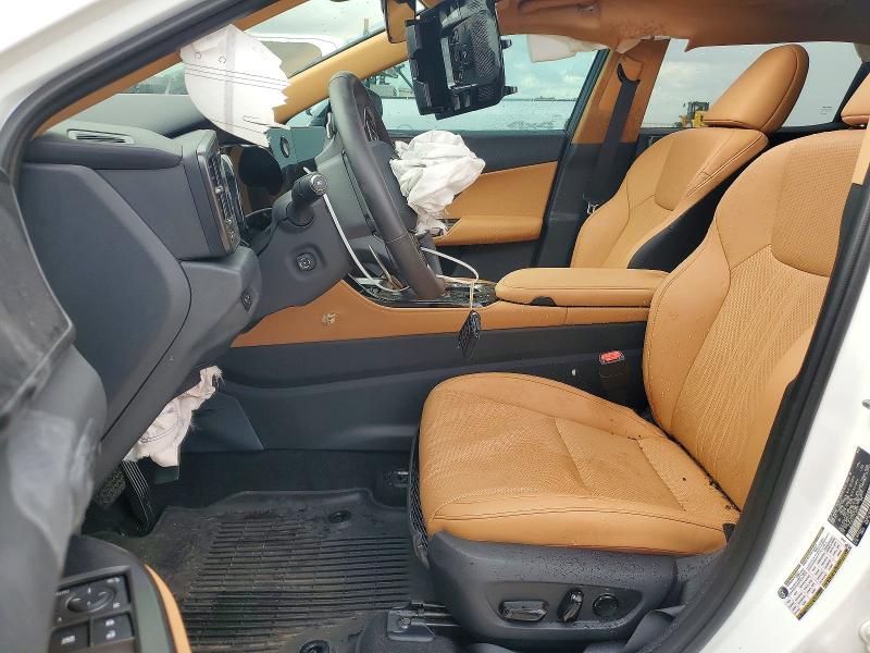 49494166 :رقم المزاد ، 2T2GGCEZ7TC106079 vin ، 2026 Lexus Nx مزاد بيع