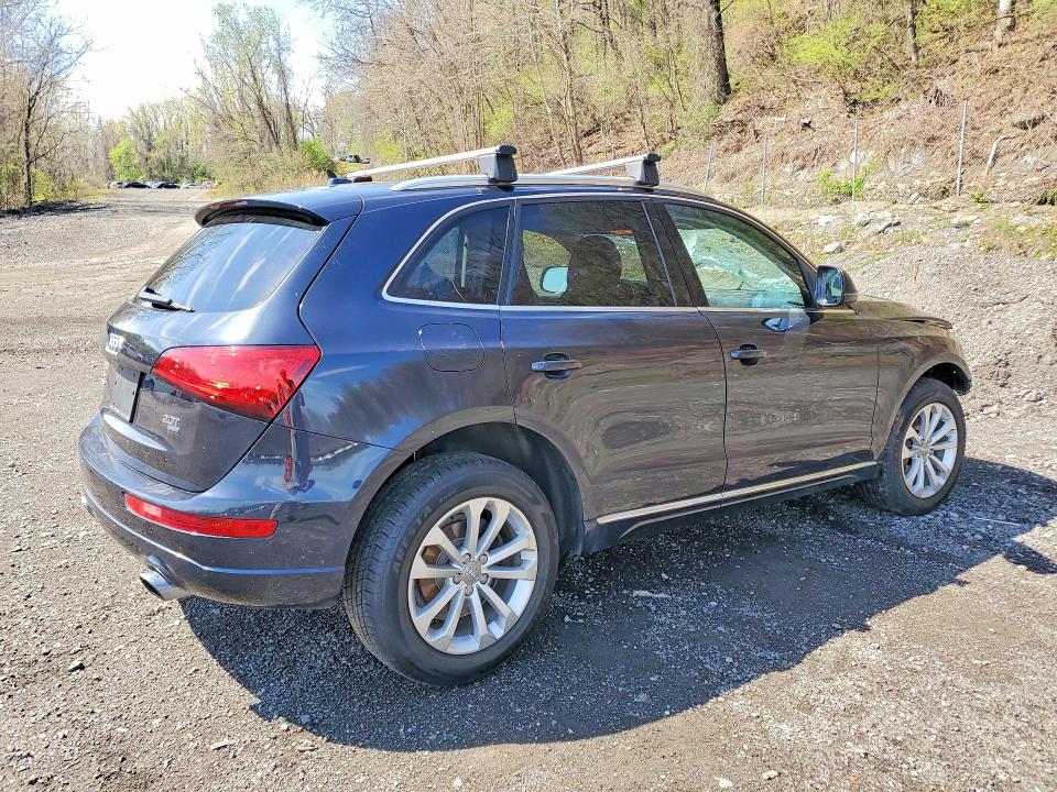 2014 Audi Q5 მანქანა იყიდება აუქციონზე, vin: WA1LFAFP8EA005299, აუქციონის ნომერი: 49645636