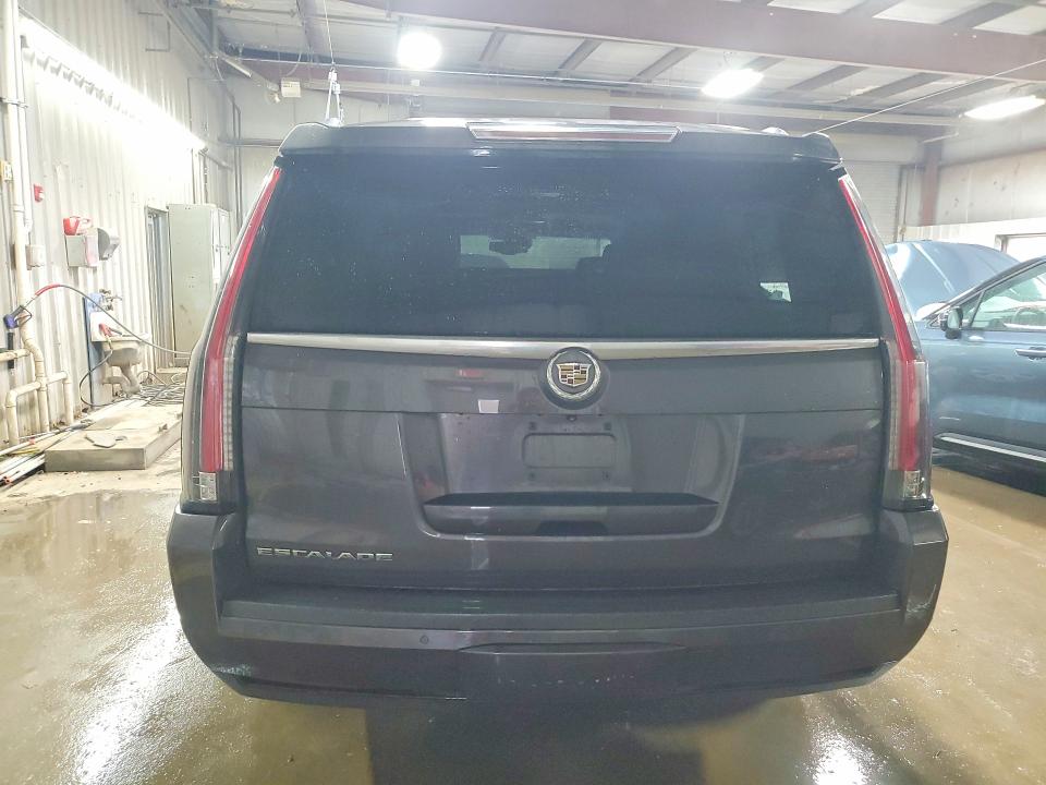 51515126 :رقم المزاد ، 1GYS4HKJ7FR293430 vin ، 2015 Cadillac Escalade مزاد بيع