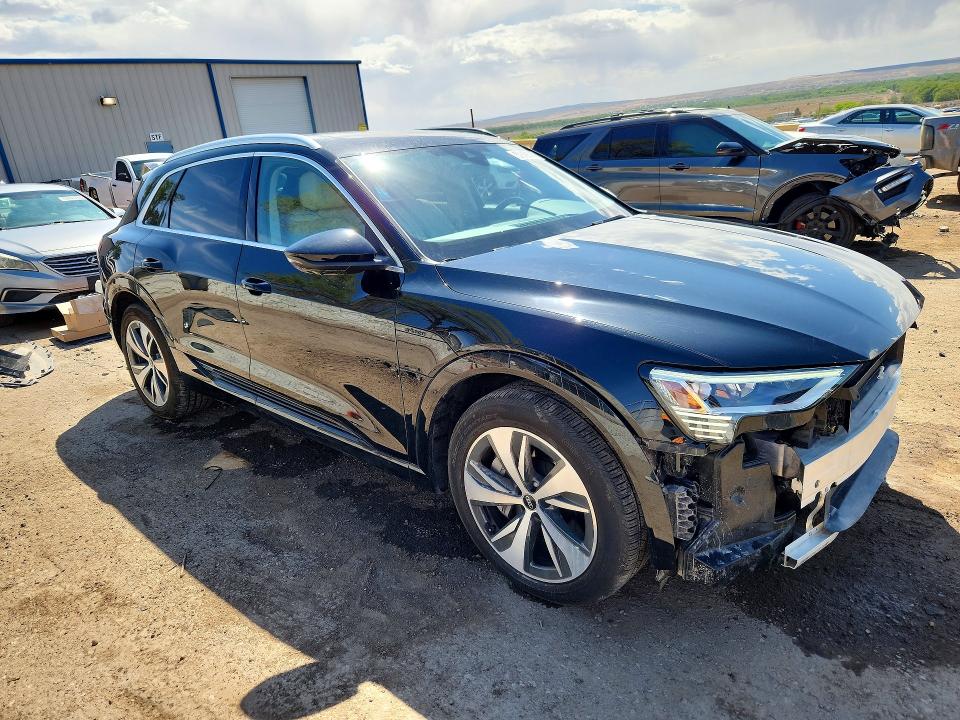 Продаж на аукціоні авто 2024 Audi Q8 E-tron, vin: WA15AAGE7RB005444, номер лоту: 50668746