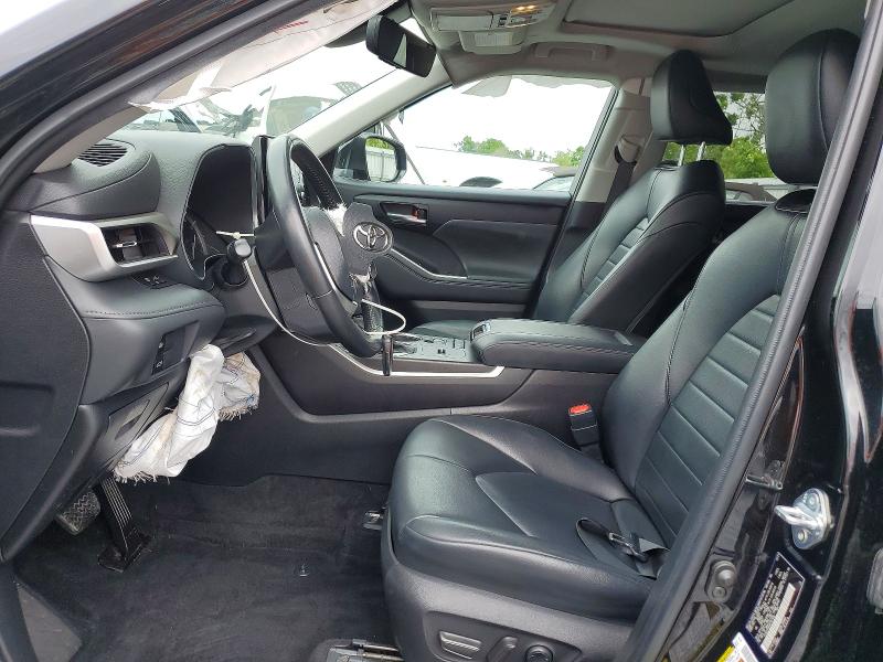 49173926 :رقم المزاد ، 5TDHZRAHXNS101598 vin ، 2022 Toyota Highlander مزاد بيع