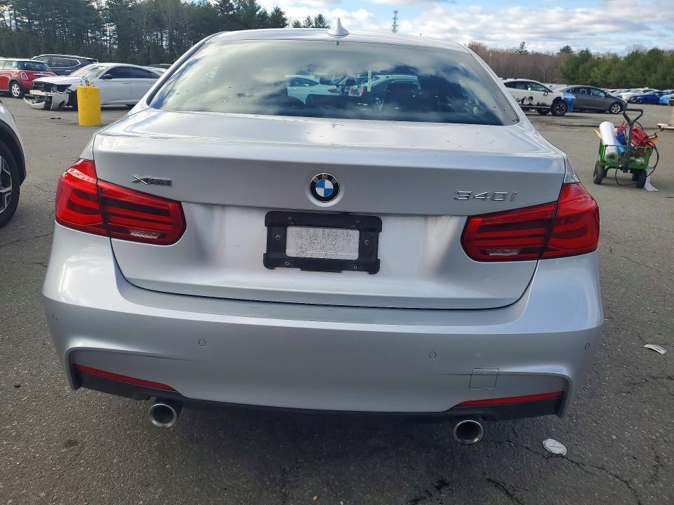 2018 Bmw 340 მანქანა იყიდება აუქციონზე, vin: WBA8B7G57JNU95449, აუქციონის ნომერი: 48855586