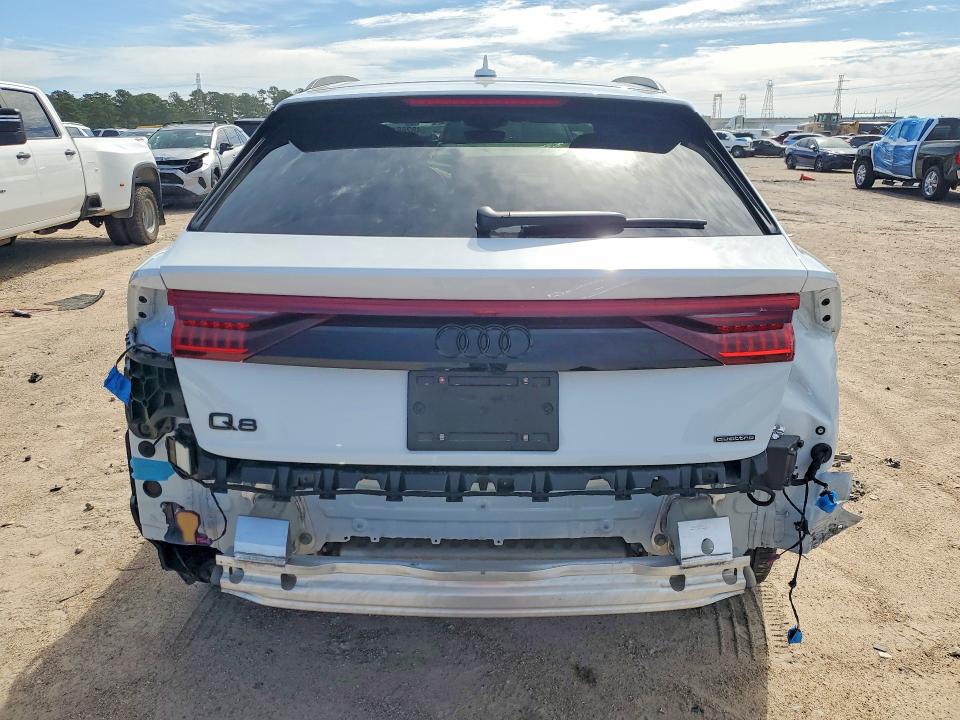 Aukcja sprzedaży 2023 Audi Q8, vin: WA1EVBF16PD020401, numer aukcji: 48266456