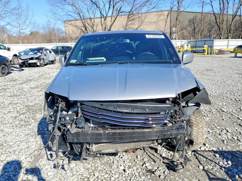 47158246 :رقم المزاد ، 2C4RC1HG0ER229250 vin ، 2014 Chrysler Town & Country مزاد بيع