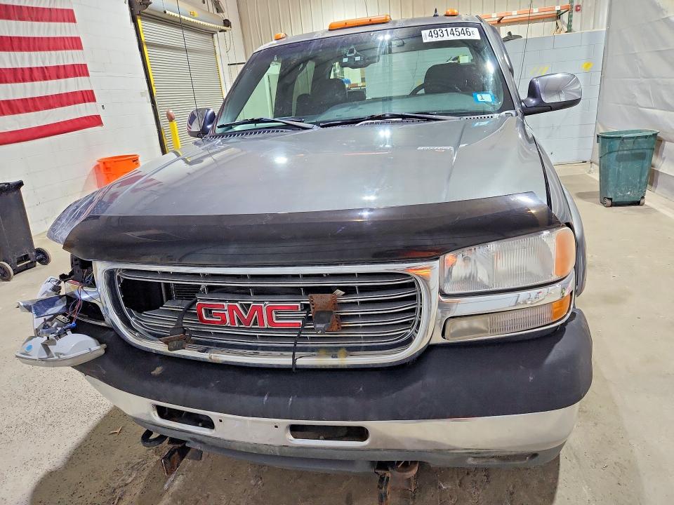 2001 Gmc Sierra მანქანა იყიდება აუქციონზე, vin: 1GTHK23U91F109353, აუქციონის ნომერი: 49314546