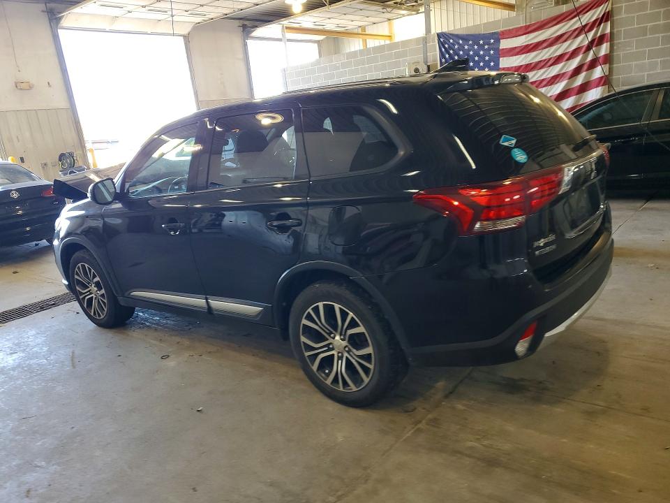 Продаж на аукціоні авто 2018 Mitsubishi Outlander, vin: JA4AD3A37JZ001818, номер лоту: 50322646