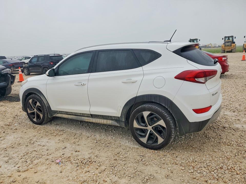 Продажа на аукционе авто 2017 Hyundai Tucson, vin: KM8J33A23HU394140, номер лота: 51546886